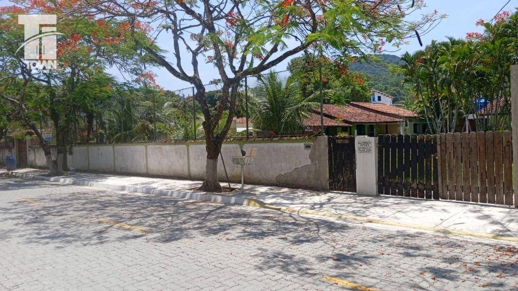 Casa com 3 dormitórios à venda por R$ 480.000 - Itaocaia Valley (Itaipuaçu) - Maricá/RJ