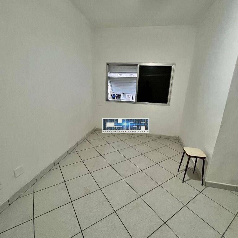 Apartamento de 2 DORMITÓRIOS e VAGA INSUFICIENTE