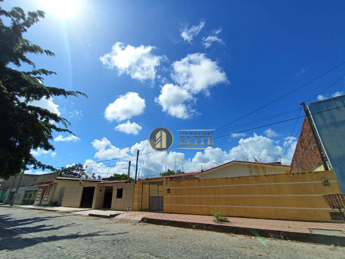 Casa com 2 dormitórios à venda, 211 m² por R$ 235.000,00 - Passagem de Areia - Parnamirim/RN