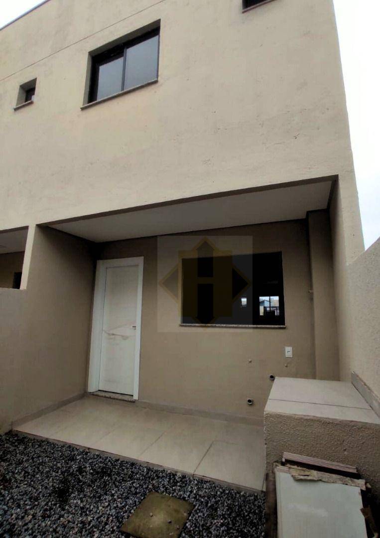 Sobrado com 2 dormitórios à venda, 90 m² por R$ 567.000 - Morretes - Itapema/SC