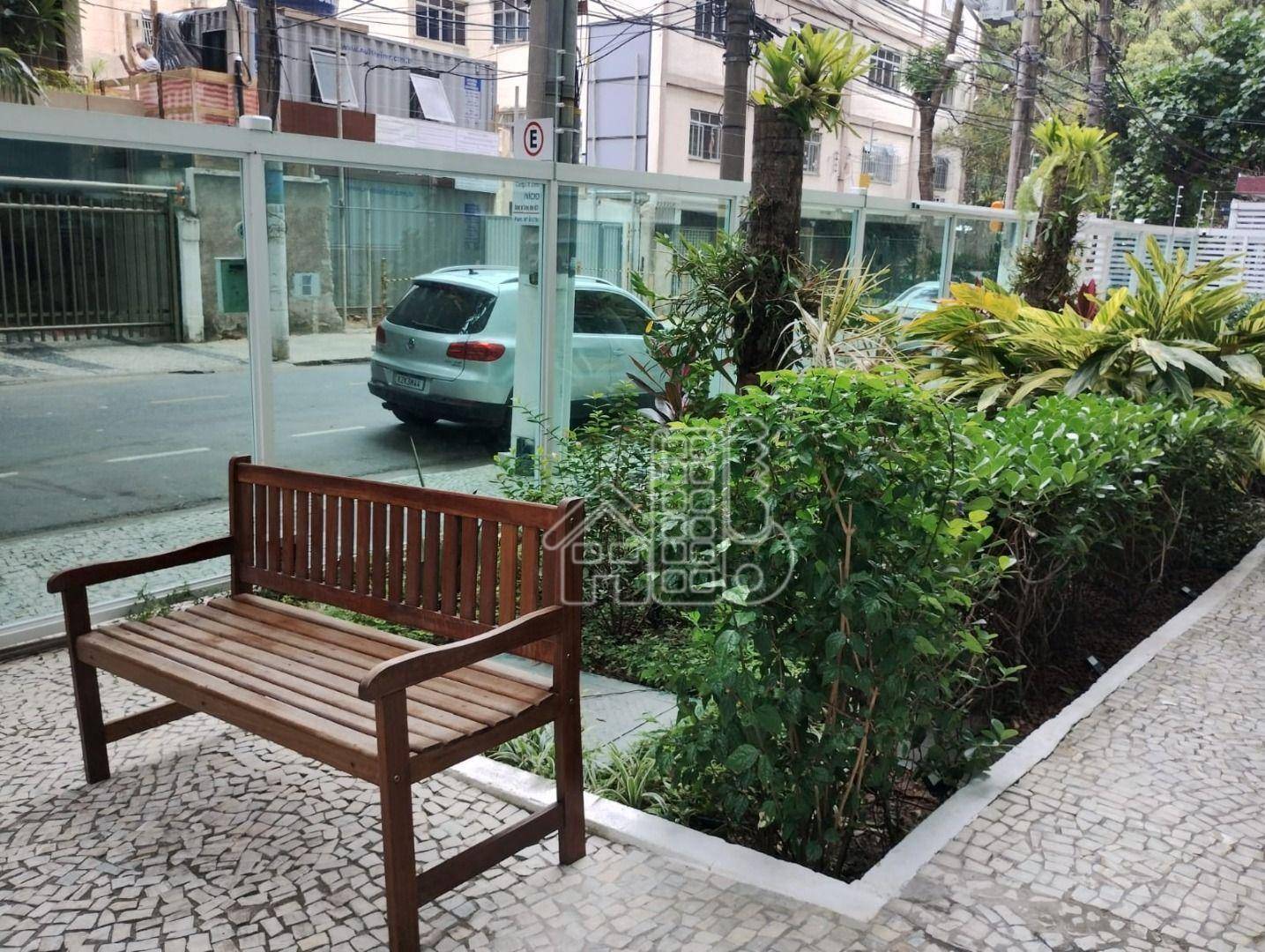 Apartamento com 3 dormitórios para alugar, 110 m² por R$ 5.733,00/mês - Icaraí - Niterói/RJ
