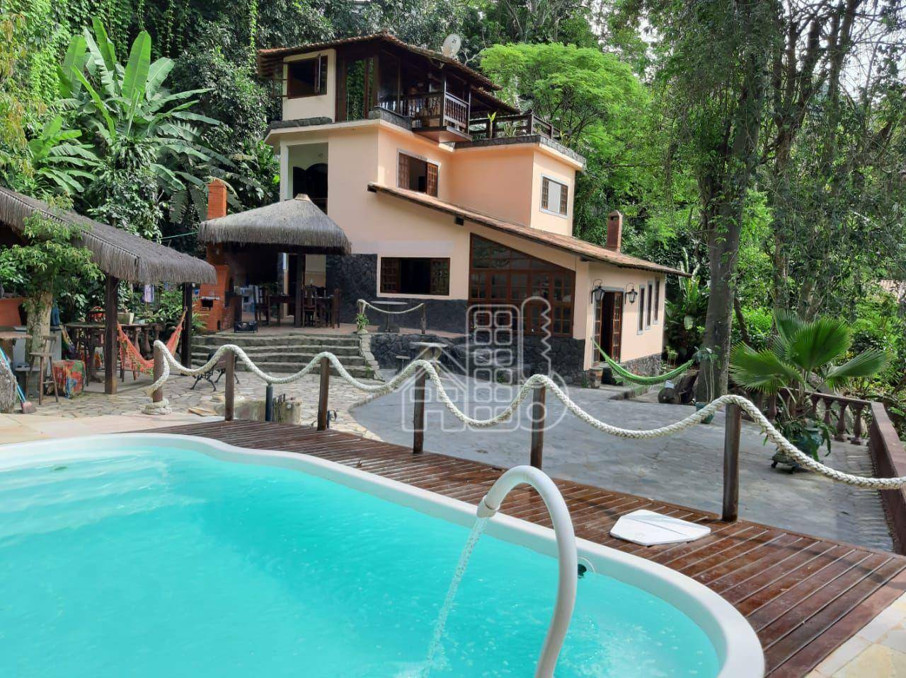 Casa com 5 dormitórios à venda, 380 m² por R$ 1.400.000,00 - Recanto de Itaipuaçu - Maricá/RJ