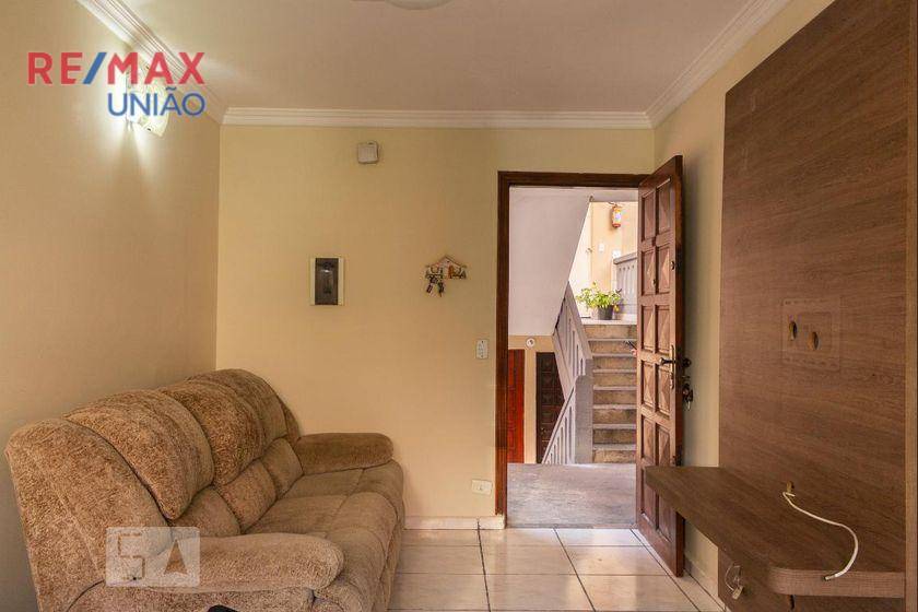 Apartamento com 2 dormitórios à venda, 49 m² por R$ 210.000 - Parque Pinheiros - Taboão da Serra/SP