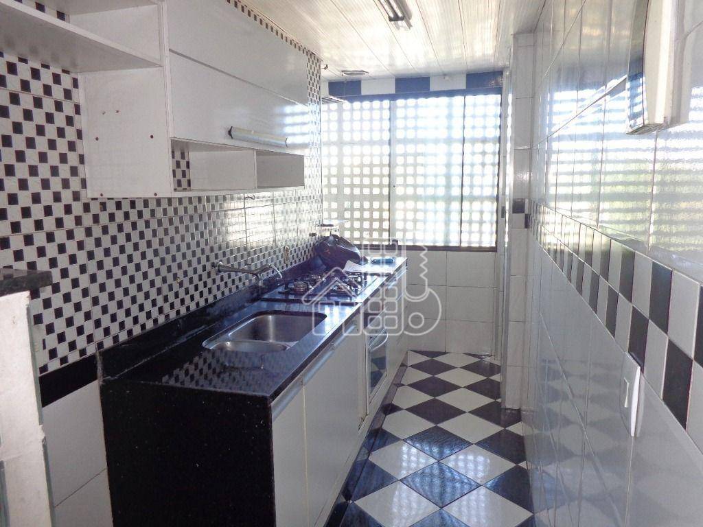 Apartamento com 2 dormitórios à venda, 72 m² por R$ 250.000,00 - Fonseca - Niterói/RJ