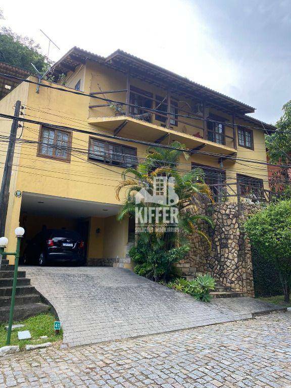 Casa com 3 quartos à venda, 181 m² por R$ 650.000 - Badu - Niterói/RJ