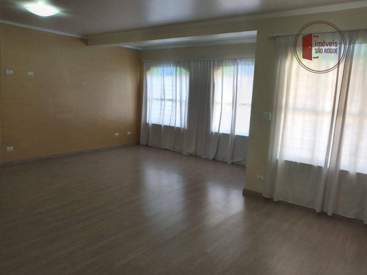 Casa para alugar, 240 m por R$ 5.685,00/ms - Centro (So Roque) - So Roque/SP