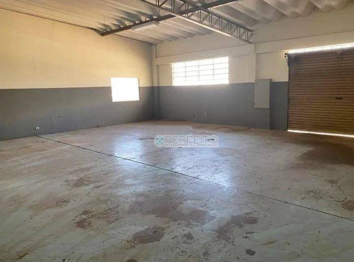 Barracão, 1402 m² - venda por R$ 3.600.000,00 ou aluguel por R$ 21.000,00/mês - Cilo 3 - Londrina/PR