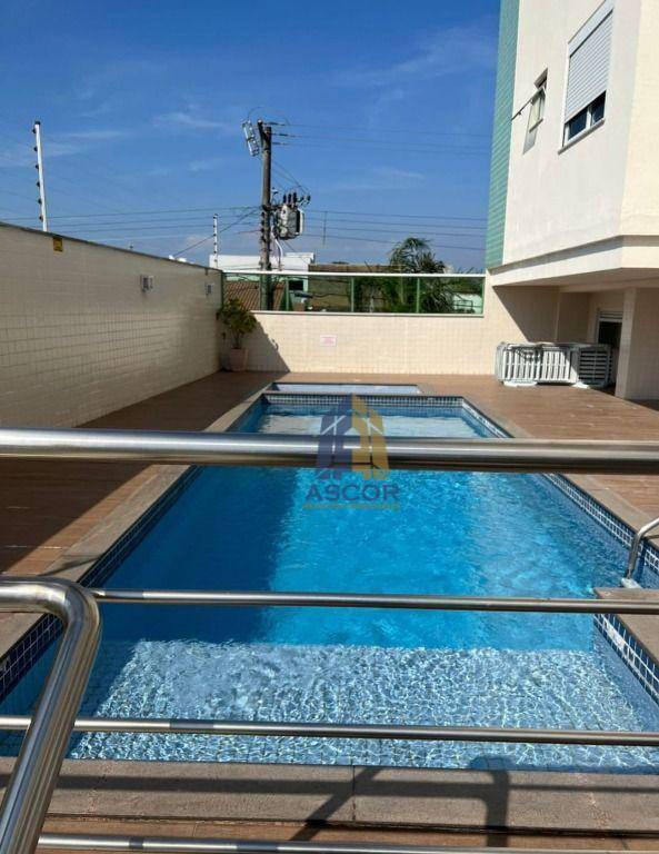 Apartamento com 2 dormitórios, sendo 1 suíte, à venda, 92 m² por R$ 720.000 - Barreiros - São José/SC