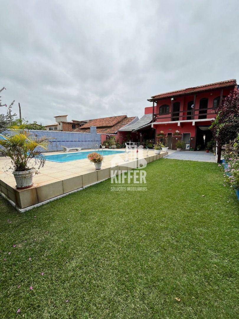 Casa com 5 dormitórios à venda, 480 m² por R$ 850.000,00 - Itaipuaçu - Maricá/RJ