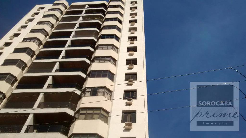 Apartamento residencial à venda, Centro, Edifício Tarumã em Sorocaba-SP, 2 vagas de garagem, 3 suítes, área útil 303,00 m².