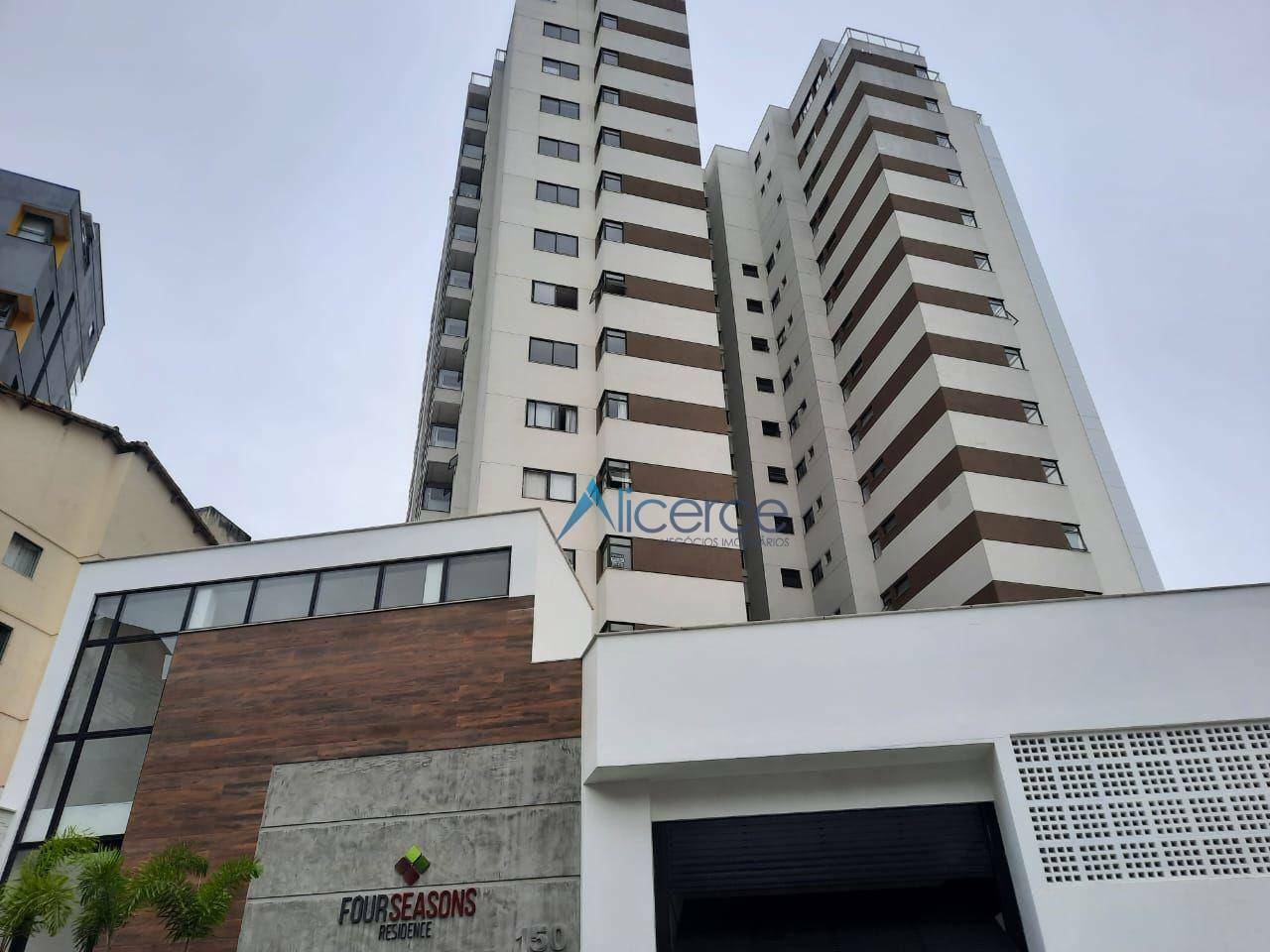 Apartamento com 4 quartos à venda, 180 m² por R$ 1.200.000 - Granbery - Juiz de Fora/MG