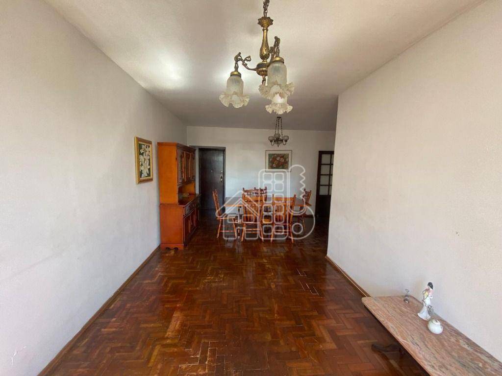 Apartamento com 3 dormitórios à venda, 120 m² por R$ 760.000,00 - Icaraí - Niterói/RJ