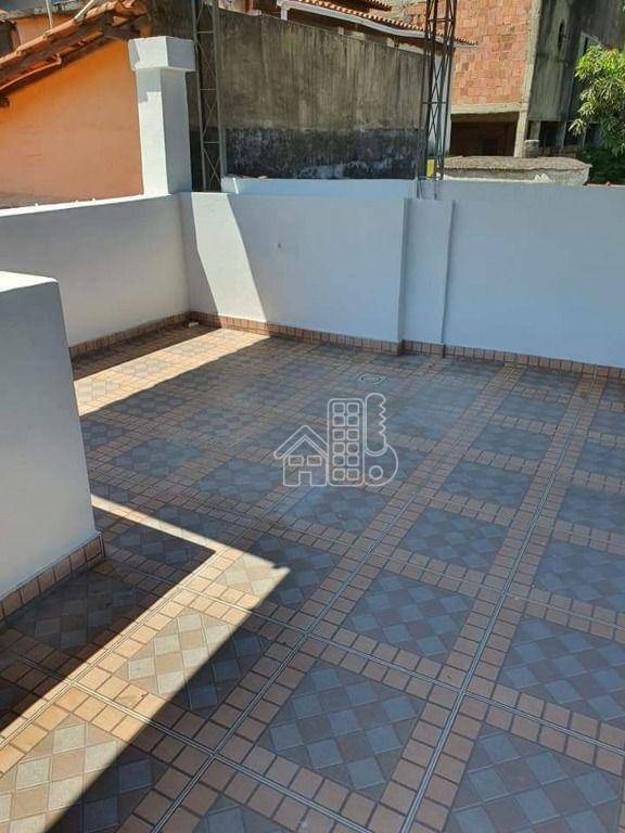 Casa com 3 dormitórios à venda, 130 m² por R$ 440.000,00 - Venda da Cruz - São Gonçalo/RJ