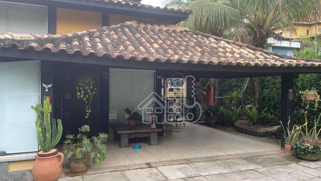 Casa com 3 dormitórios à venda, 160 m² por R$ 1.045.000,00 - Jacaré - Niterói/RJ