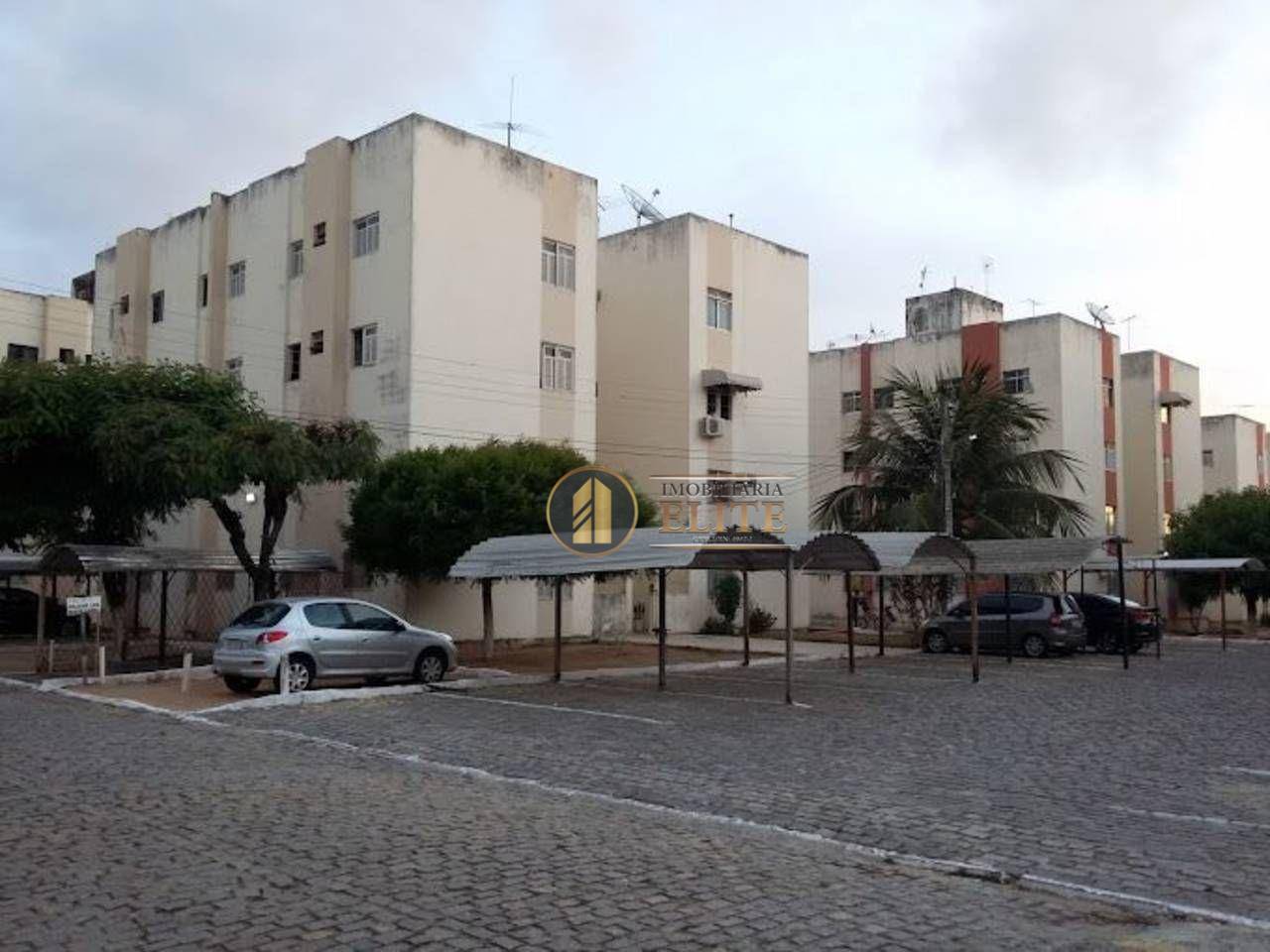 Apartamento com 2 dormitórios à venda, 49 m² por R$ 97.000,00 - Planalto - Natal/RN