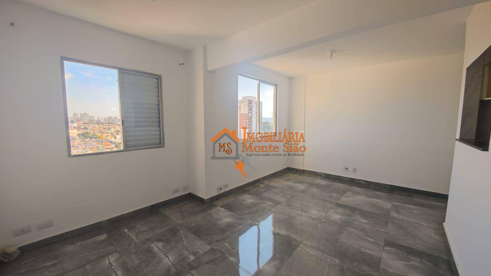 Apartamento com 2 dormitórios à venda, 60 m² por R$ 295.680,00 - Macedo - Guarulhos/SP