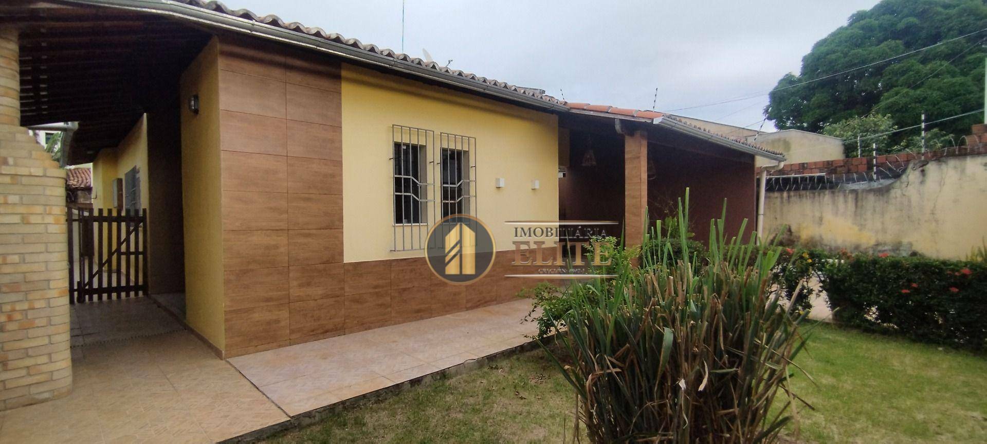Casa com 3/4 sendo 1 suíte por R$ 350.000 em Nova Parnamirim