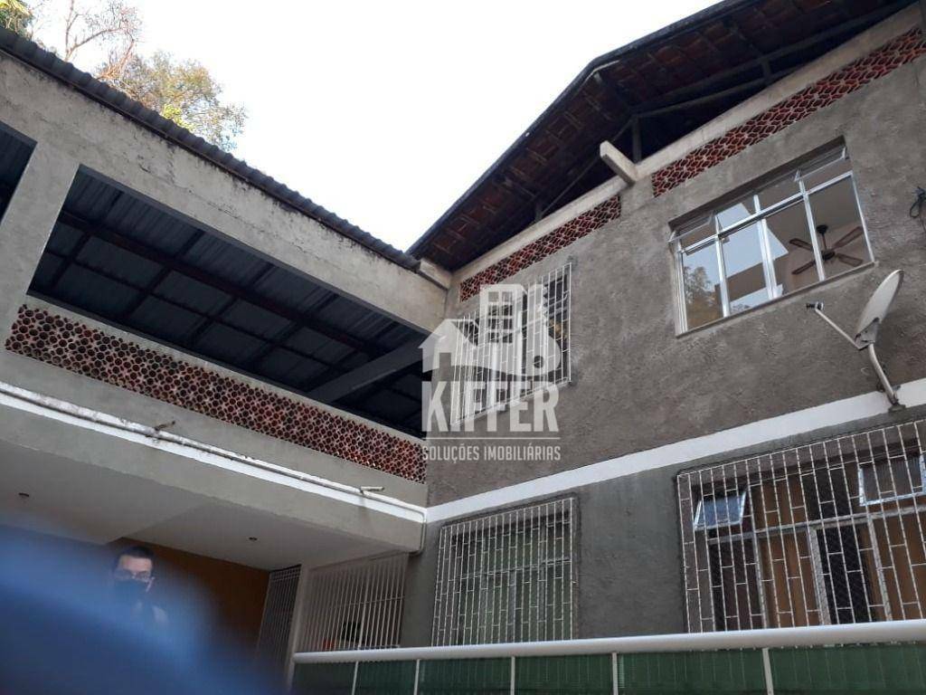 Casa com 3 dormitórios à venda, 138 m² por R$ 890.000,00 - Santa Rosa - Niterói/RJ