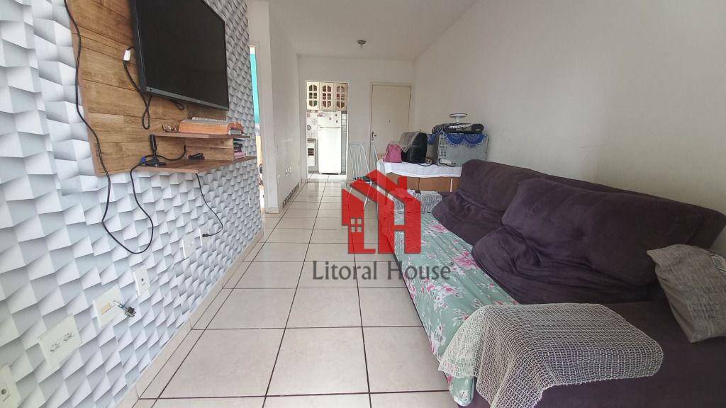 Apartamento com 2 dormitórios à venda, 64 m² por R$ 295.000,00 - Encruzilhada - Santos/SP