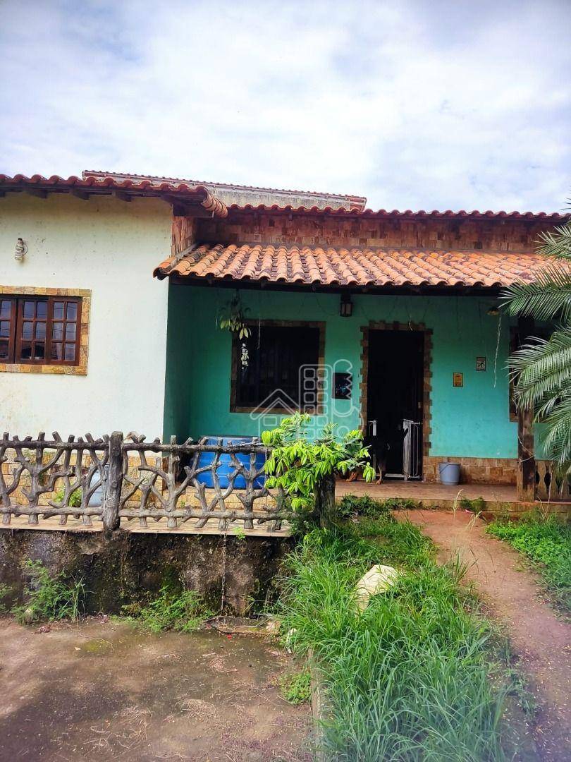 Casa com 2 Quartos à venda, 90 m² por R$ 318.000 - Itapeba - Maricá/RJ