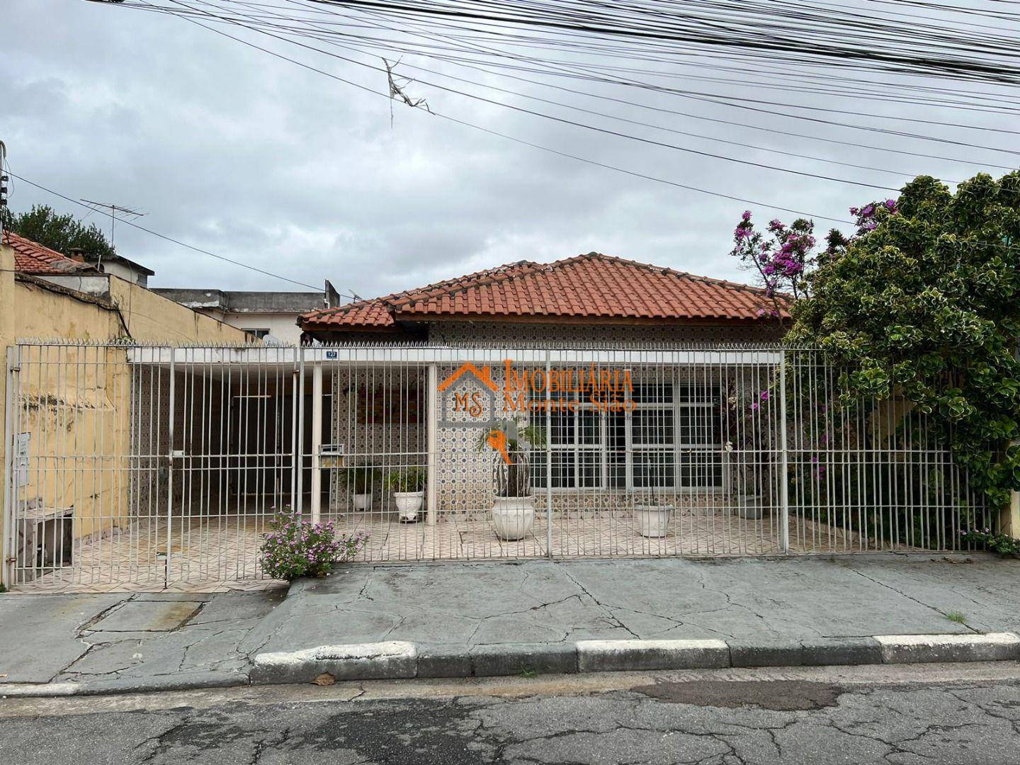 Casa com 3 dormitórios à venda, 180 m² por R$ 1.018.000,00 - Vila Flórida - Guarulhos/SP