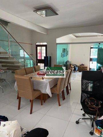 Casa com 3 dormitórios à venda, 350 m² por R$ 750.000,00 - Compensa - Manaus/AM