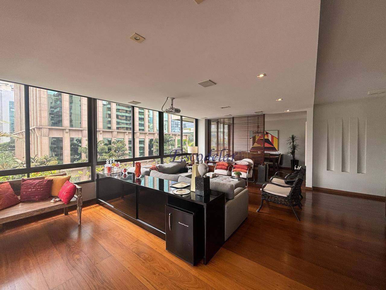 Apartamento à venda, 230 m² por R$ 6.900.000,00 - Itaim Bibi - São Paulo/SP