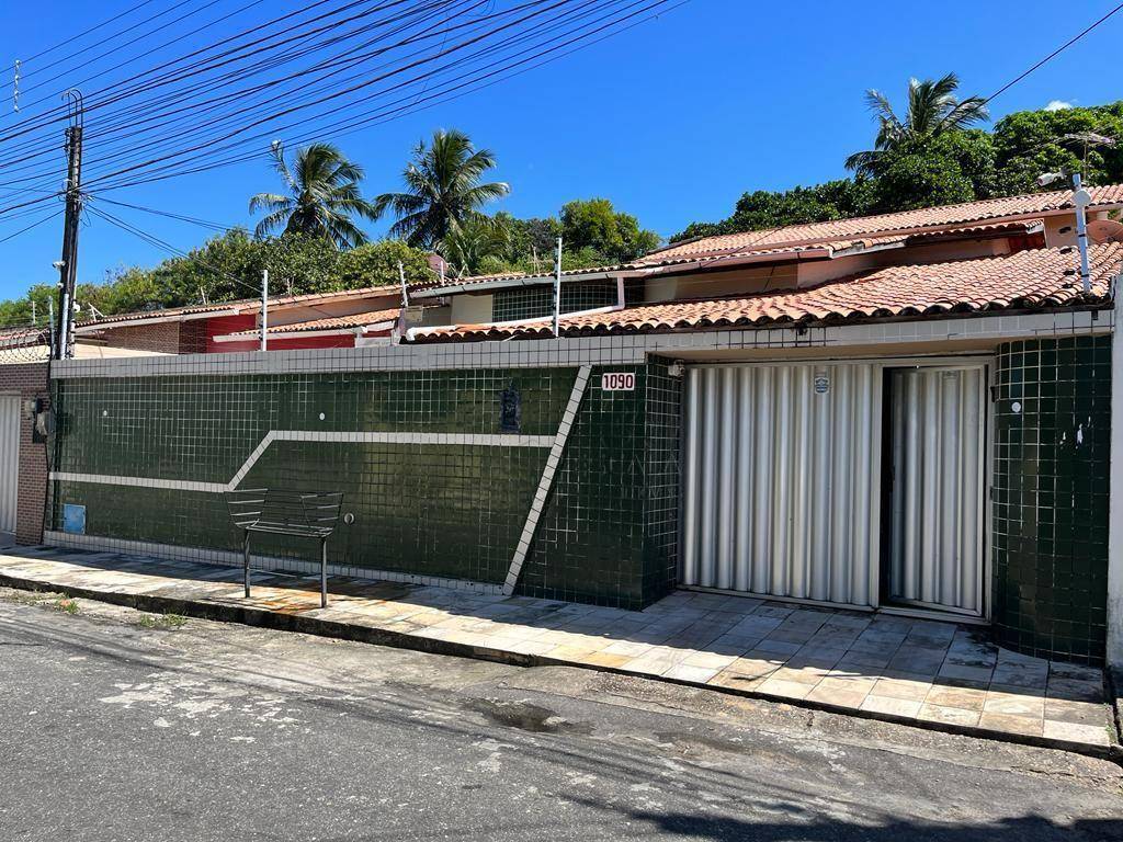 Casa à venda, 220 m² por R$ 590.000,00 - Cidade dos Funcionários - Fortaleza/CE