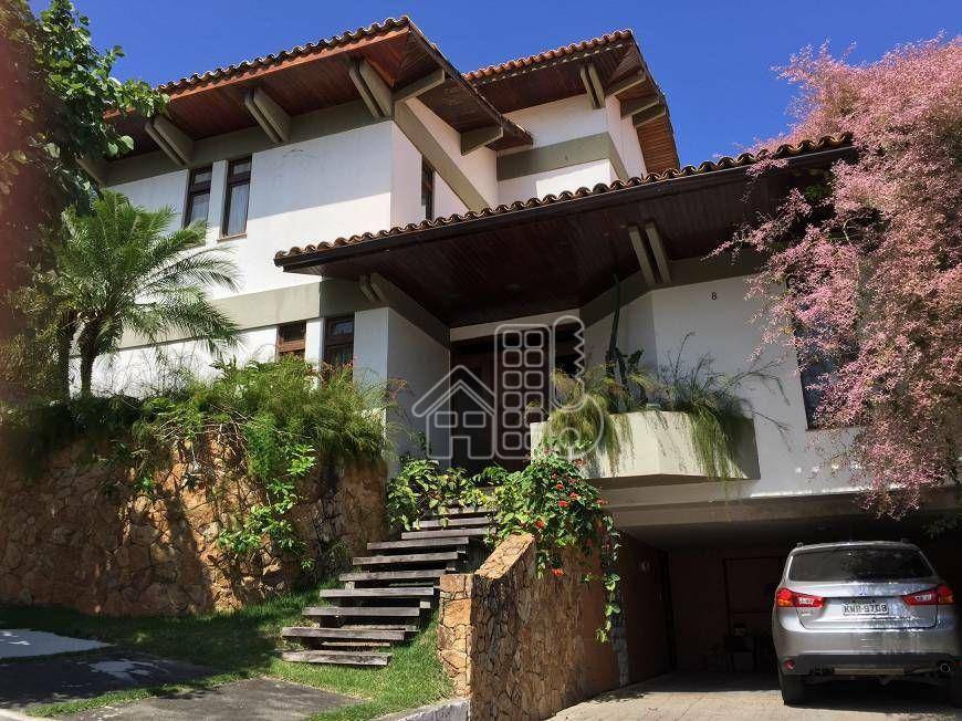 Casa com 5 dormitórios à venda, 300 m² por R$ 3.150.000,00 - São Francisco - Niterói/RJ