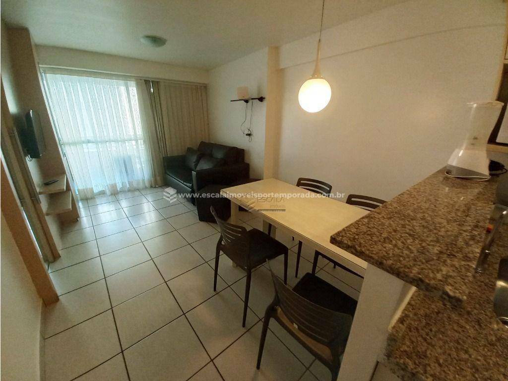 Apartamento com 2 dormitórios para alugar, 56 m² por R$ 180,00/dia - Meireles - Fortaleza/CE