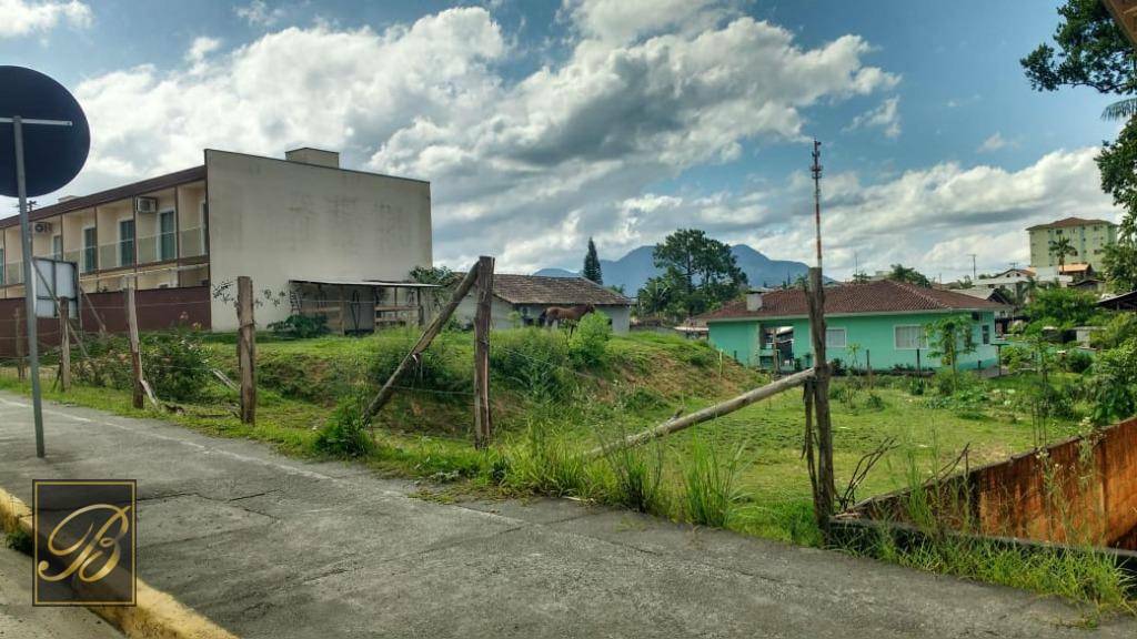 Terreno à venda, 1145 m² por R$ 580.000 - Vila Nova - Joinville/SC