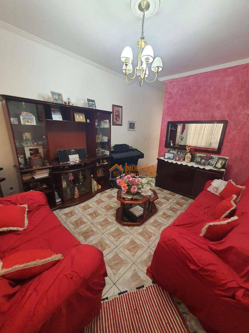 Sobrado com 4 dormitórios à venda, 400 m² por R$ 605.000,00 - Jardim Bela Vista - Guarulhos/SP