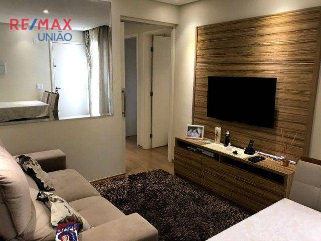 Apartamento com 2 dormitórios à venda, 59 m² por R$ 225.000 - Vila Indiana - Taboão da Serra/SP