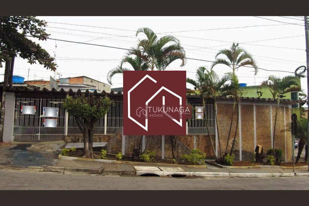 Casa com 3 dormitórios para alugar por R$ 3.400,01/mês - Jardim Presidente Dutra - Guarulhos/SP