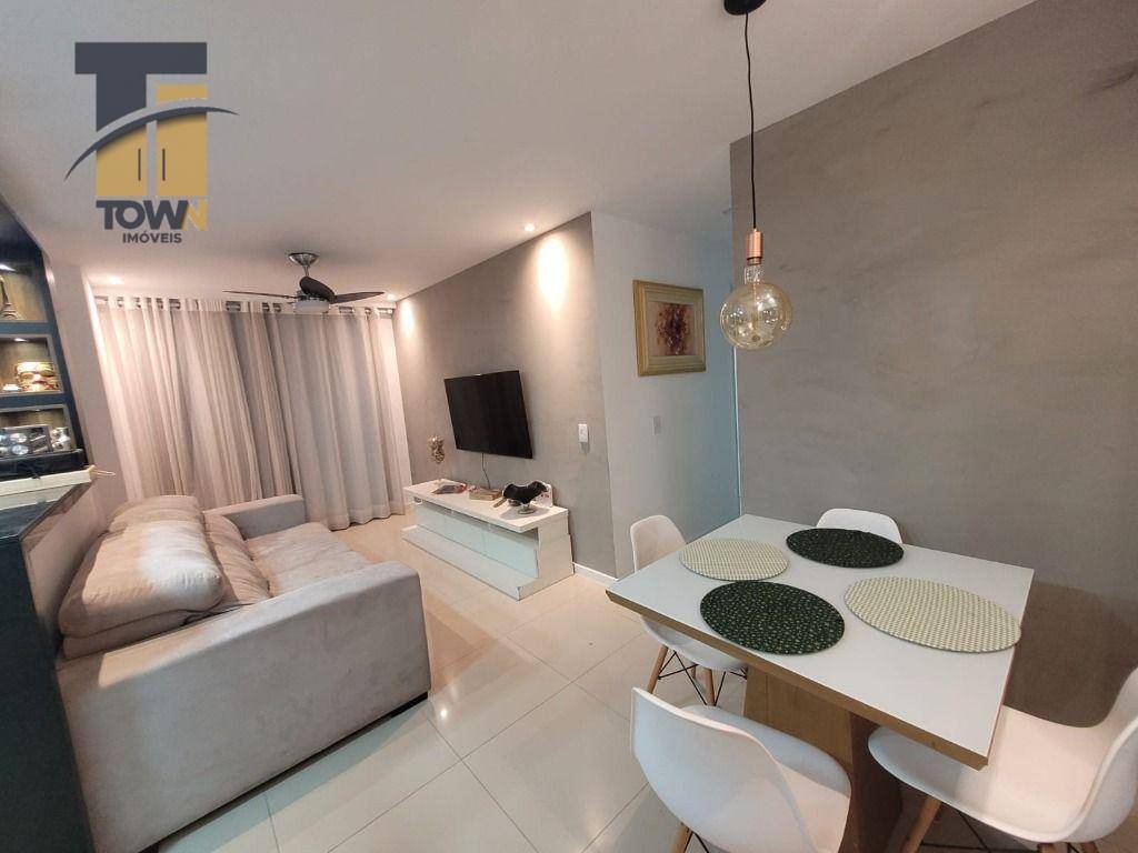 Apartamento com 2 dormitórios à venda, 62 m² por R$ 395.000,00 - Badu - Niterói/RJ