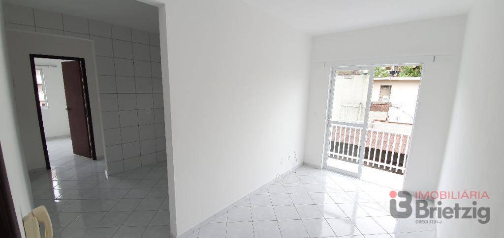 Apartamento para alugar  no Santo Antnio - Joinville, SC. Imveis