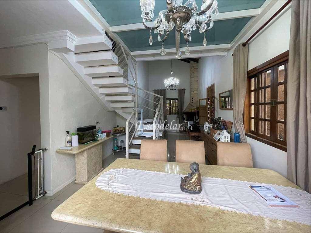 Casa com 4 dormitórios à venda, 180 m² por R$ 1.100.000,00 - Jardim Semiramis - Cotia/SP