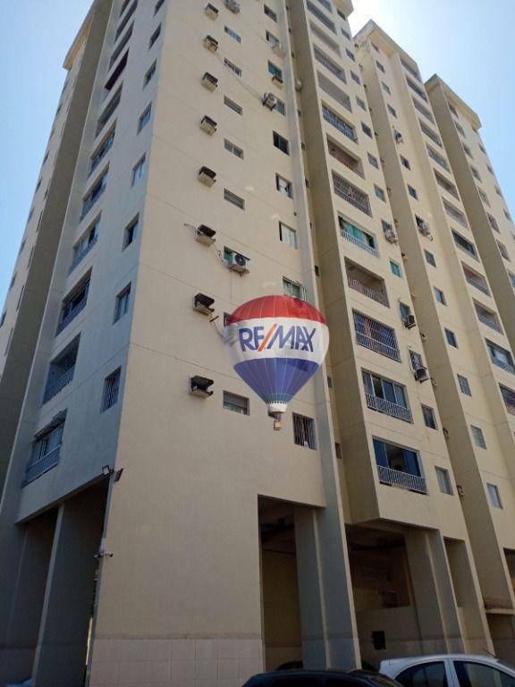 Apartamento com 2 dormitórios à venda, 65 m² por R$ 235.000,00 - Imbiribeira - Recife/PE