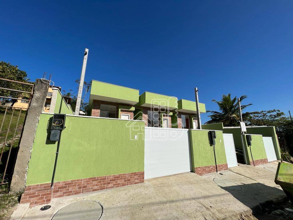 Casa com 2 quartos sendo uma suíte à venda, 65 m² por R$ 320.000 - São José de Imbassai - Maricá/RJ