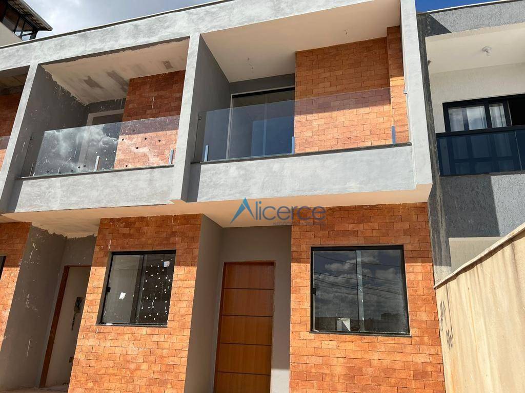 Casa com 3 dormitórios à venda, 125 m² por R$ 480.000,00 - Vivendas da Serra - Juiz de Fora/MG