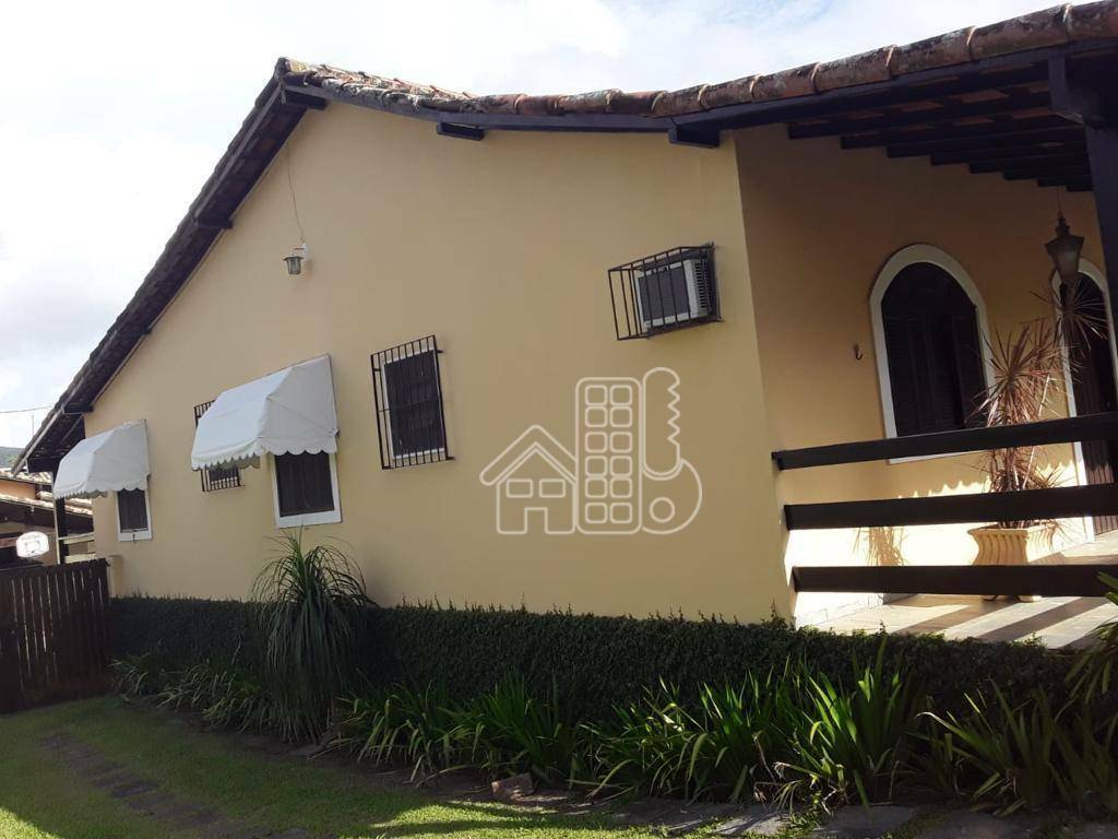 Casa com 3 dormitórios à venda, 115 m² por R$ 390.000,00 - Balneário São Pedro - São Pedro da Aldeia/RJ