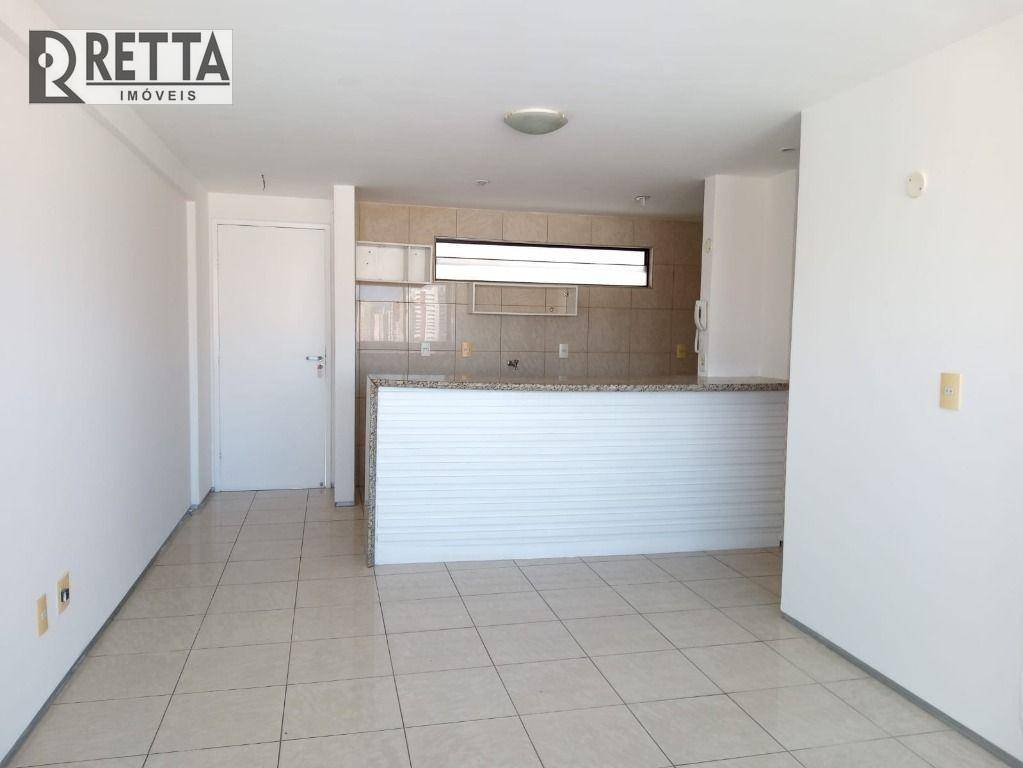 Apartamento com 2 dormitórios para alugar, 65 m² por R$ 2.561,41/mês - Aldeota - Fortaleza/CE