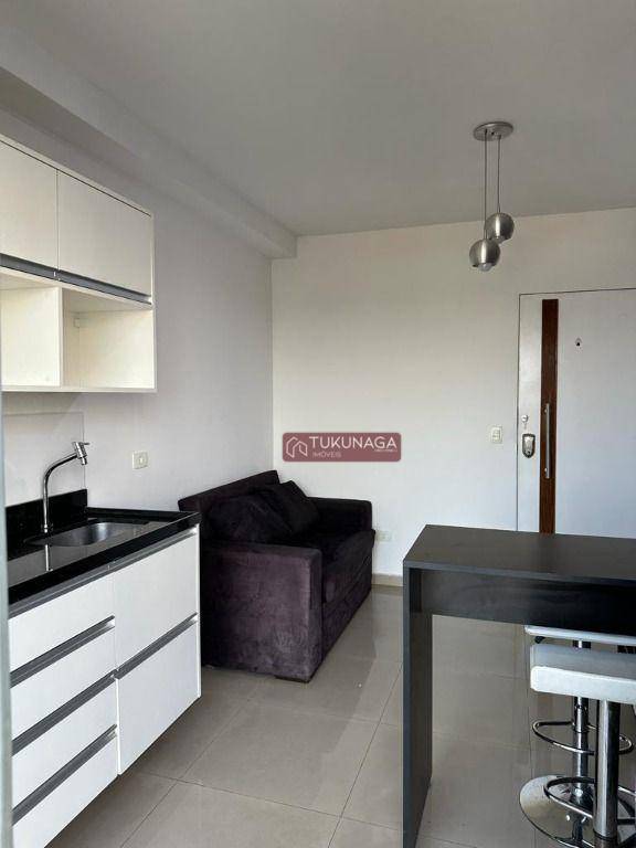 Studio com 1 dormitório para alugar, 36 m² por R$ 2.441,24/mês - Vila Augusta - Guarulhos/SP