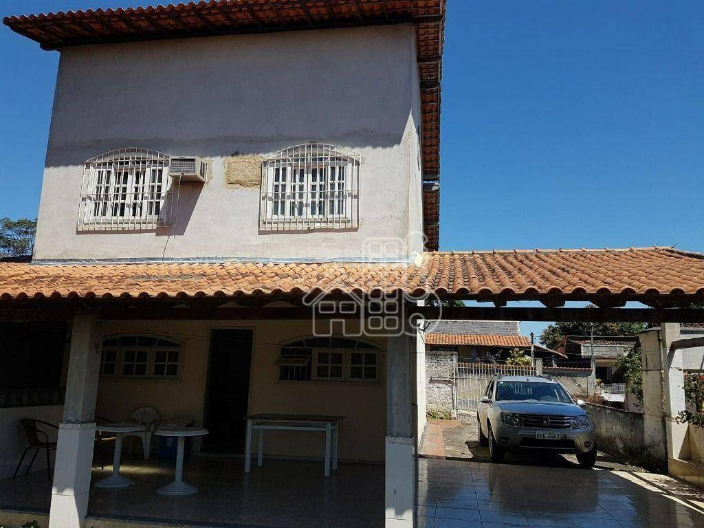 Casa com 3 quartos à venda, 200 m² por R$ 320.000 - Mutuá - São Gonçalo/RJ