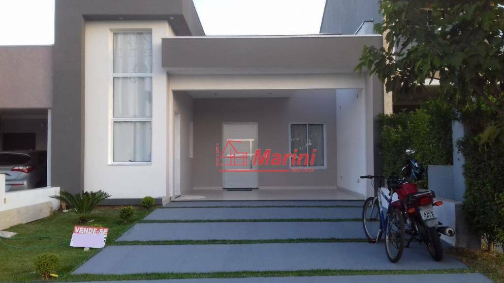 Casa com 3 dormitórios à venda, 105 m² por R$ 580.000,00 - Condomínio Village Moutonnée - Salto/SP
