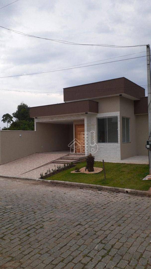 Casa com 3 dormitórios à venda, 110 m² por R$ 490.000,00 - Ubatiba - Maricá/RJ