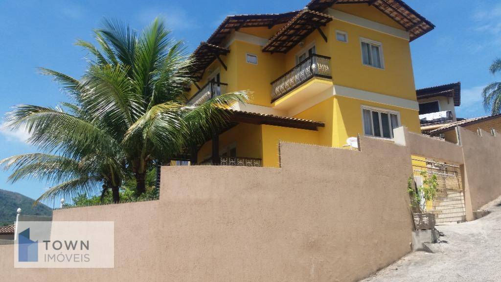 Casa com 4 dormitórios à venda por R$ 860.000,00 - Vila Progresso - Niterói/RJ