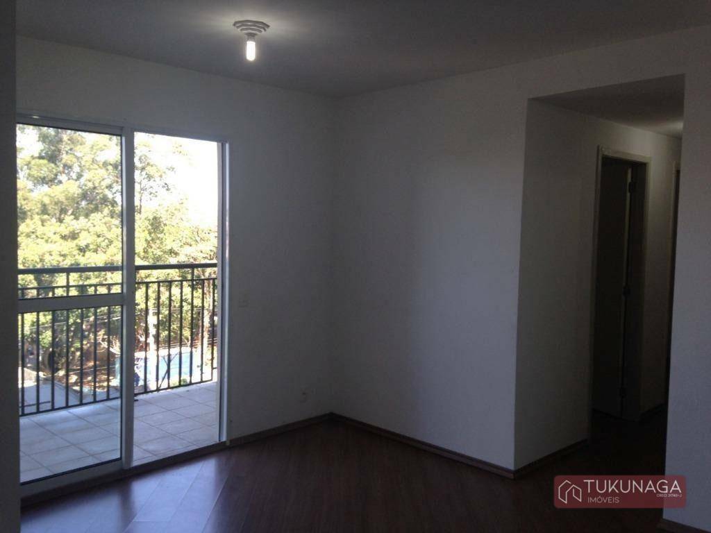 Apartamento com 3 dormitórios para alugar, 66 m² por R$ 2.883,57/mês - Vila Rosália - Guarulhos/SP