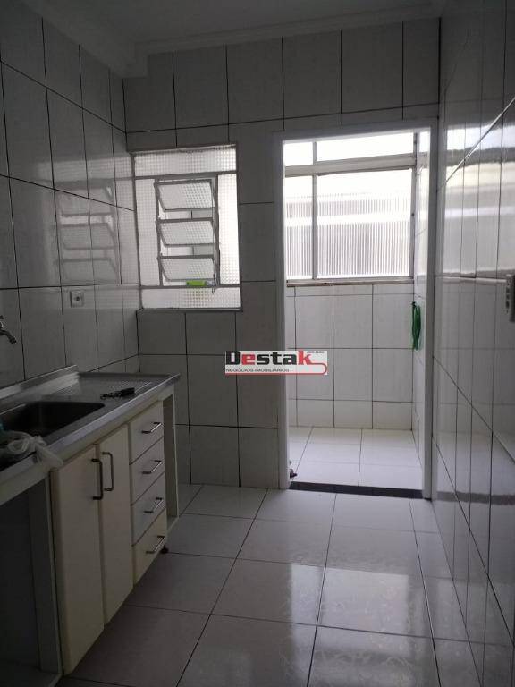 Apartamento com 2 dormitórios à venda, 67 m² por R$ 245.000,00 - Taboão - São Bernardo do Campo/SP