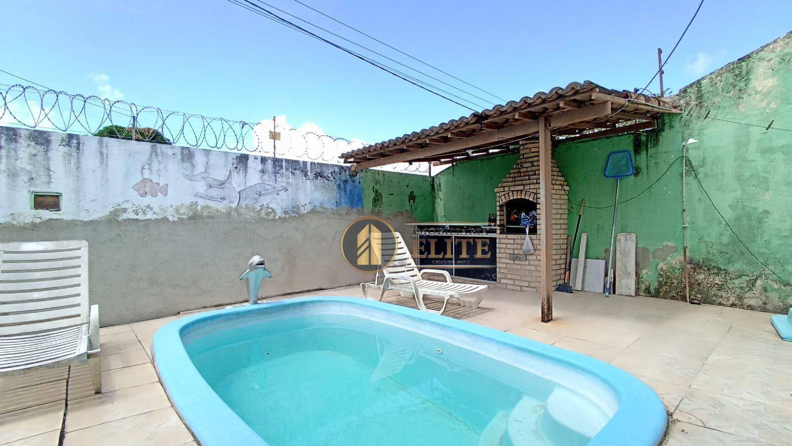 Imperdível casa com piscina á venda em Bela Vista